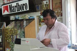 Come vincere sempre al Gratta e Vinci: ecco il trucco del proprietario del Tabacchi