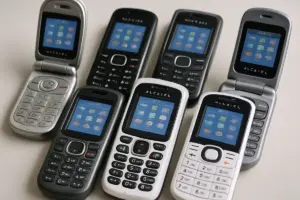 Alcatel anni 2000: modelli, storia e caratteristiche dei telefoni che hanno definito un’era
