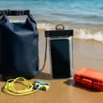 Accessori impermeabili per il mare: la selezione che evita danni al telefono